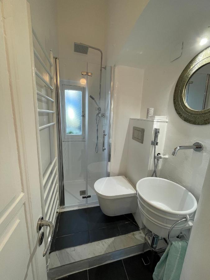 Appartement La Mansarda Dei Poeti La Spezia Cinque Terre Extérieur photo