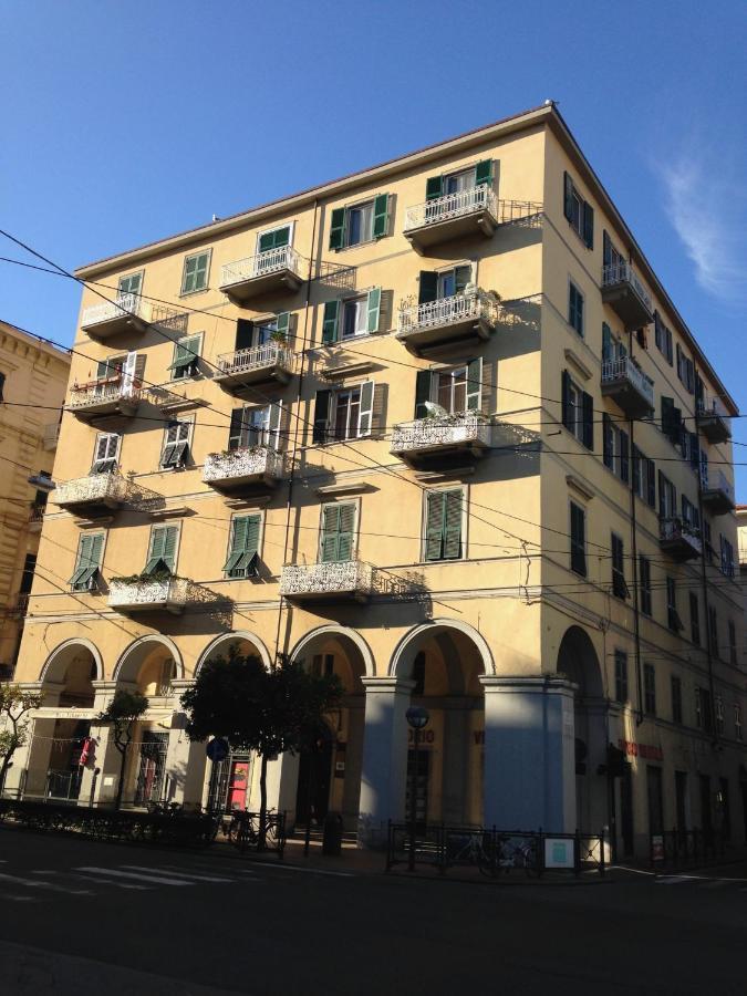 Appartement La Mansarda Dei Poeti La Spezia Cinque Terre Extérieur photo